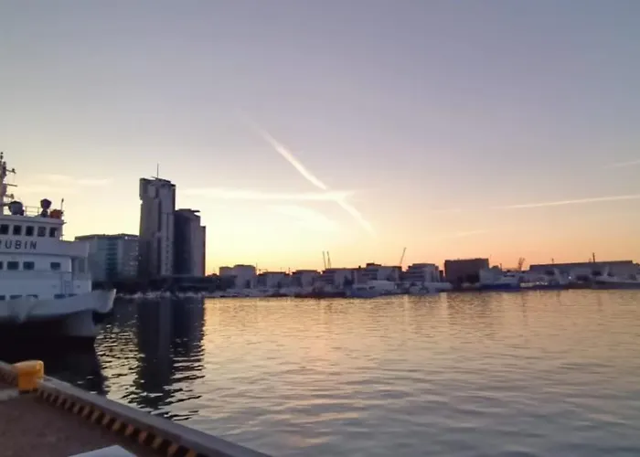 Lux Na Wzgorzu * Gdynia